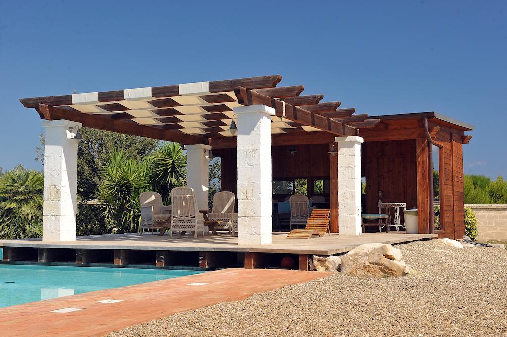 Villa Carcano Trani Εξωτερικό φωτογραφία