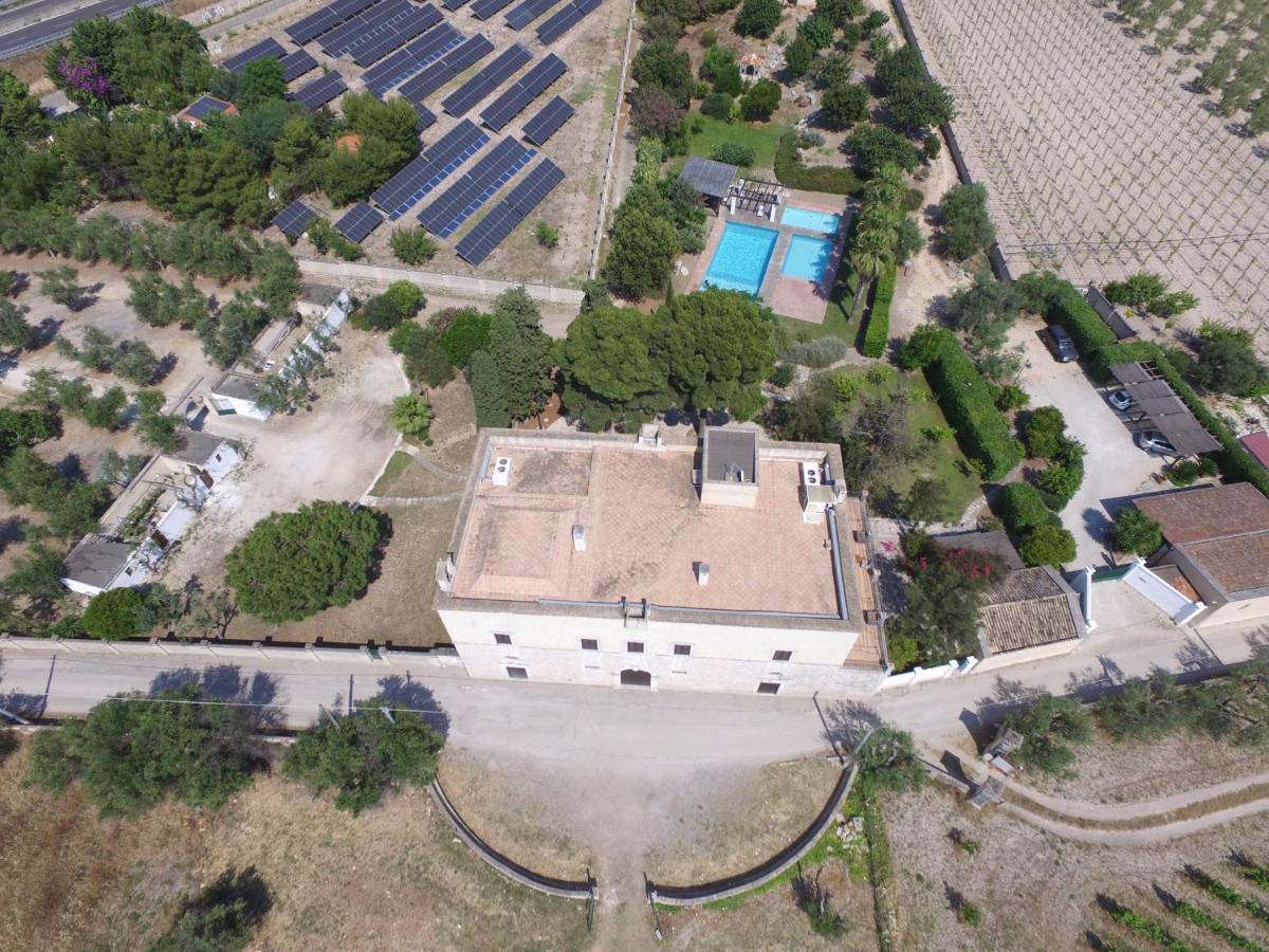 Villa Carcano Trani Εξωτερικό φωτογραφία